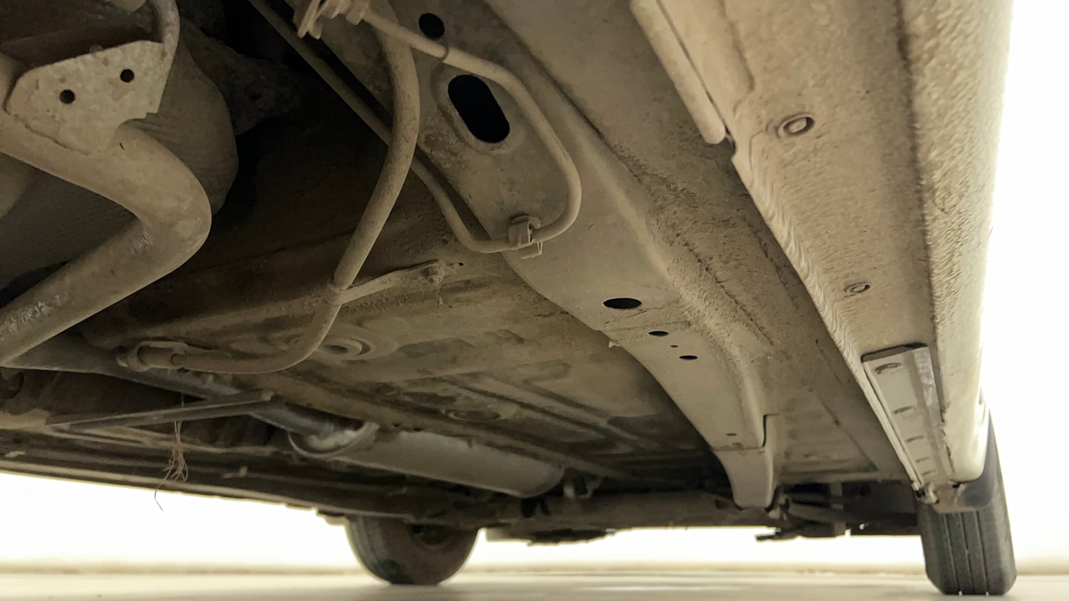 Used 2019 Maruti Suzuki Dzire VXi AMT Petrol Automatic extra REAR RIGHT UNDERBODY VIEW
