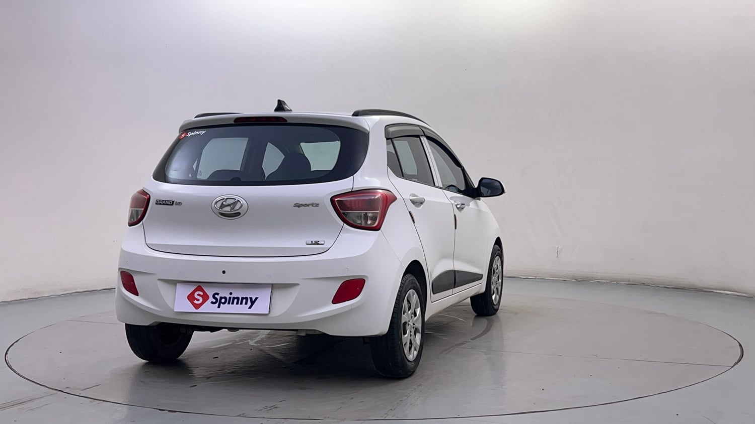 Used 2014 Hyundai Grand i10 Sportz 1.2 Kappa VTVT Petrol Manual exterior RIGHT REAR CORNER VIEW
