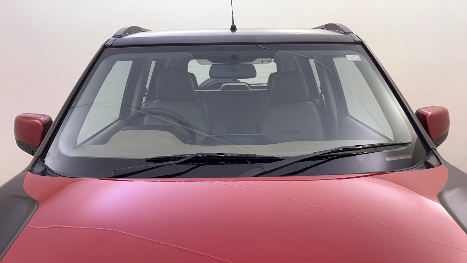 Used 2016 Mahindra TUV300 T8 Diesel Manual exterior FRONT WINDSHIELD VIEW