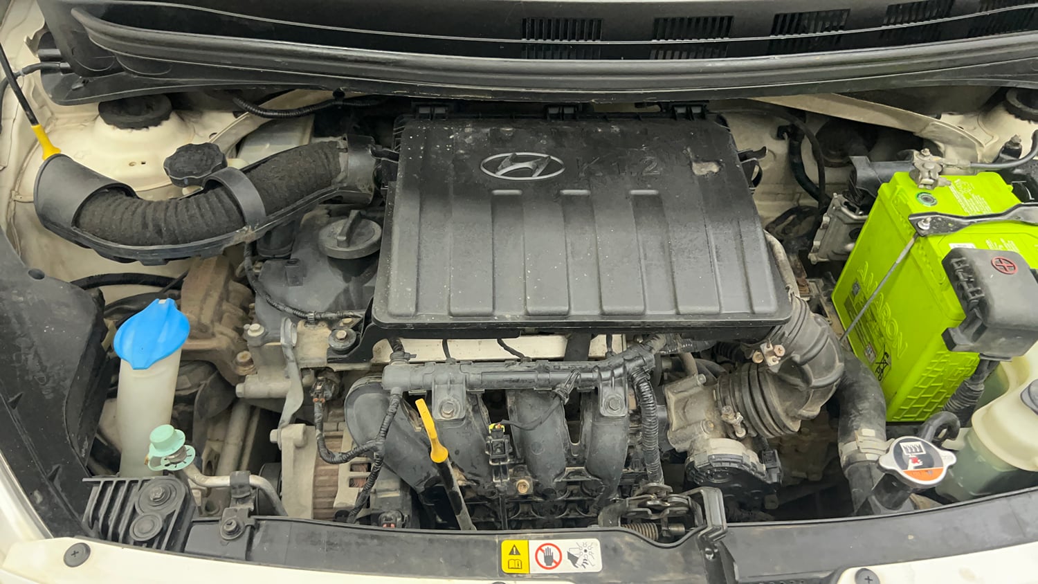 Used 2015 Hyundai Grand i10 Magna 1.2 Kappa VTVT Petrol Manual engine ENGINE RIGHT SIDE VIEW