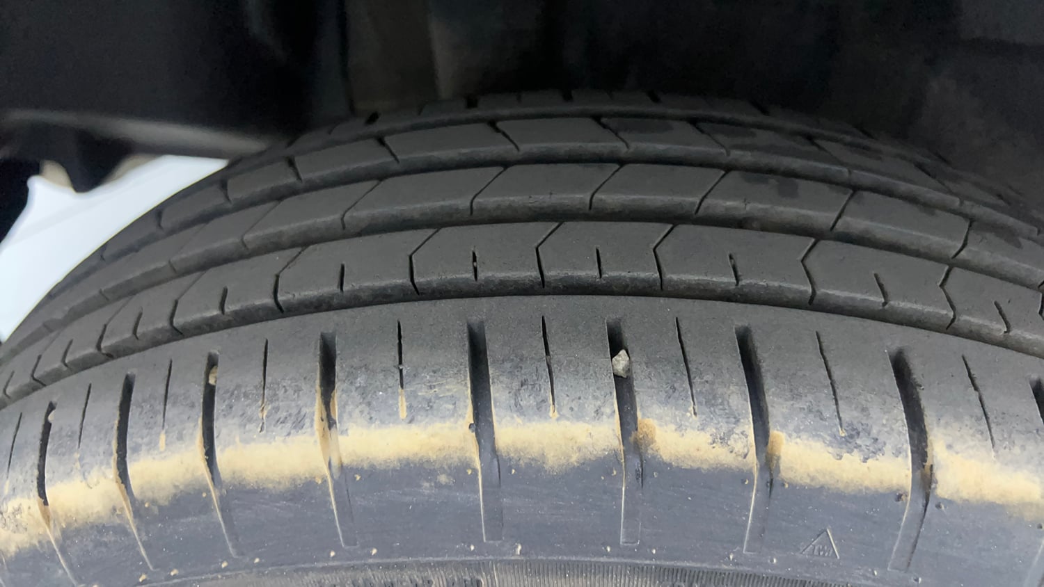 Used 2023 Maruti Suzuki Swift ZXi Plus AMT Petrol Automatic tyres RIGHT REAR TYRE TREAD VIEW