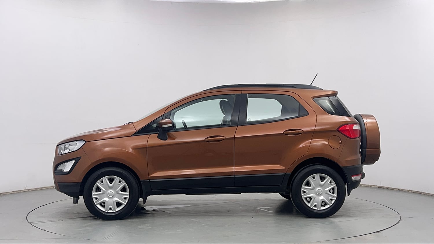 Used 2018 Ford EcoSport Trend + 1.5L TDCi Diesel Manual exterior LEFT SIDE VIEW
