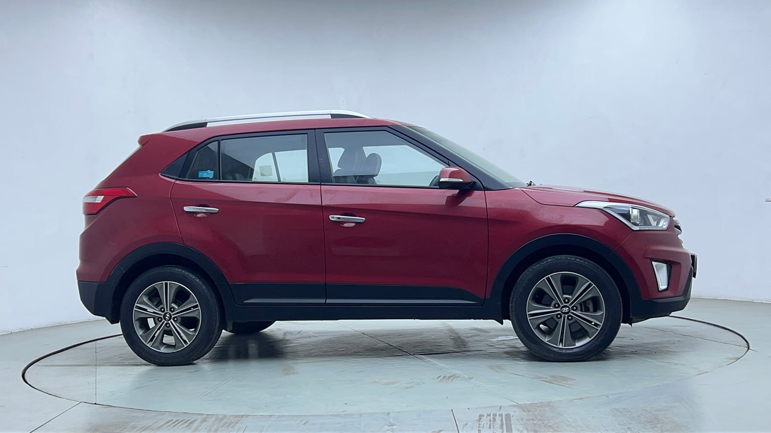 Used 2017 Hyundai Creta 1.6 SX Plus AT Petrol Petrol Automatic exterior RIGHT SIDE VIEW
