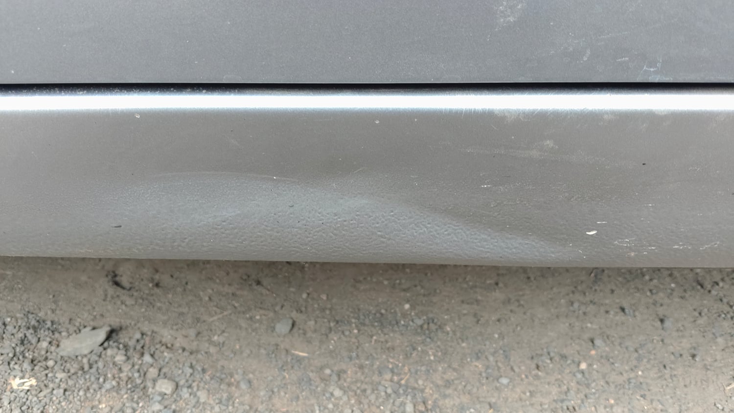 Used 2013 Maruti Suzuki Swift VDi Diesel Manual dents MINOR DENT