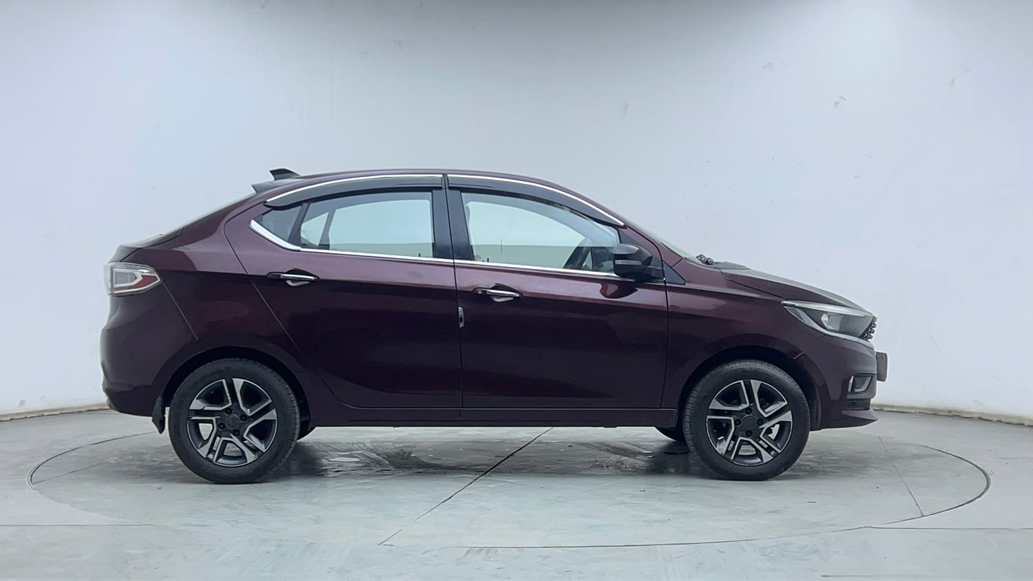 Used 2021 Tata Tigor XZ Plus Petrol Manual exterior RIGHT SIDE VIEW