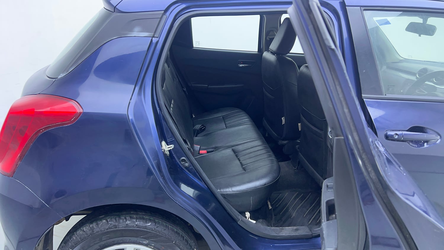 Used 2019 Maruti Suzuki Swift VXi AMT Petrol Automatic interior RIGHT SIDE REAR DOOR CABIN VIEW