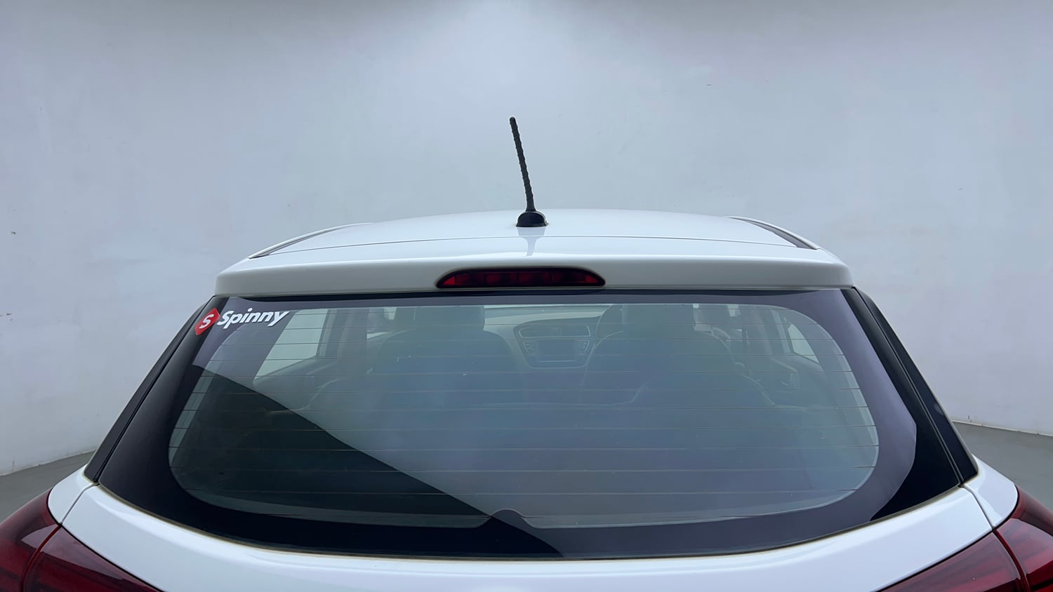 Used 2019 Hyundai Elite i20 Sportz Plus 1.2 Petrol Manual exterior BACK WINDSHIELD VIEW