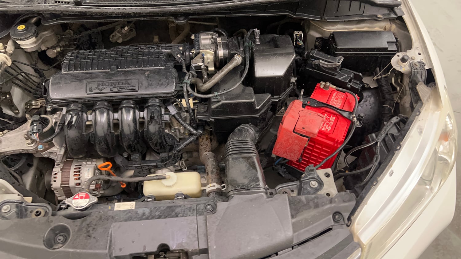 Used 2016 Honda City SV Petrol Manual engine ENGINE LEFT SIDE VIEW
