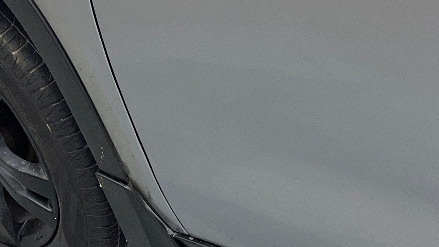 Used 2018 maruti-suzuki Vitara Brezza ZDi AGS Diesel Automatic dents MINOR SCRATCH