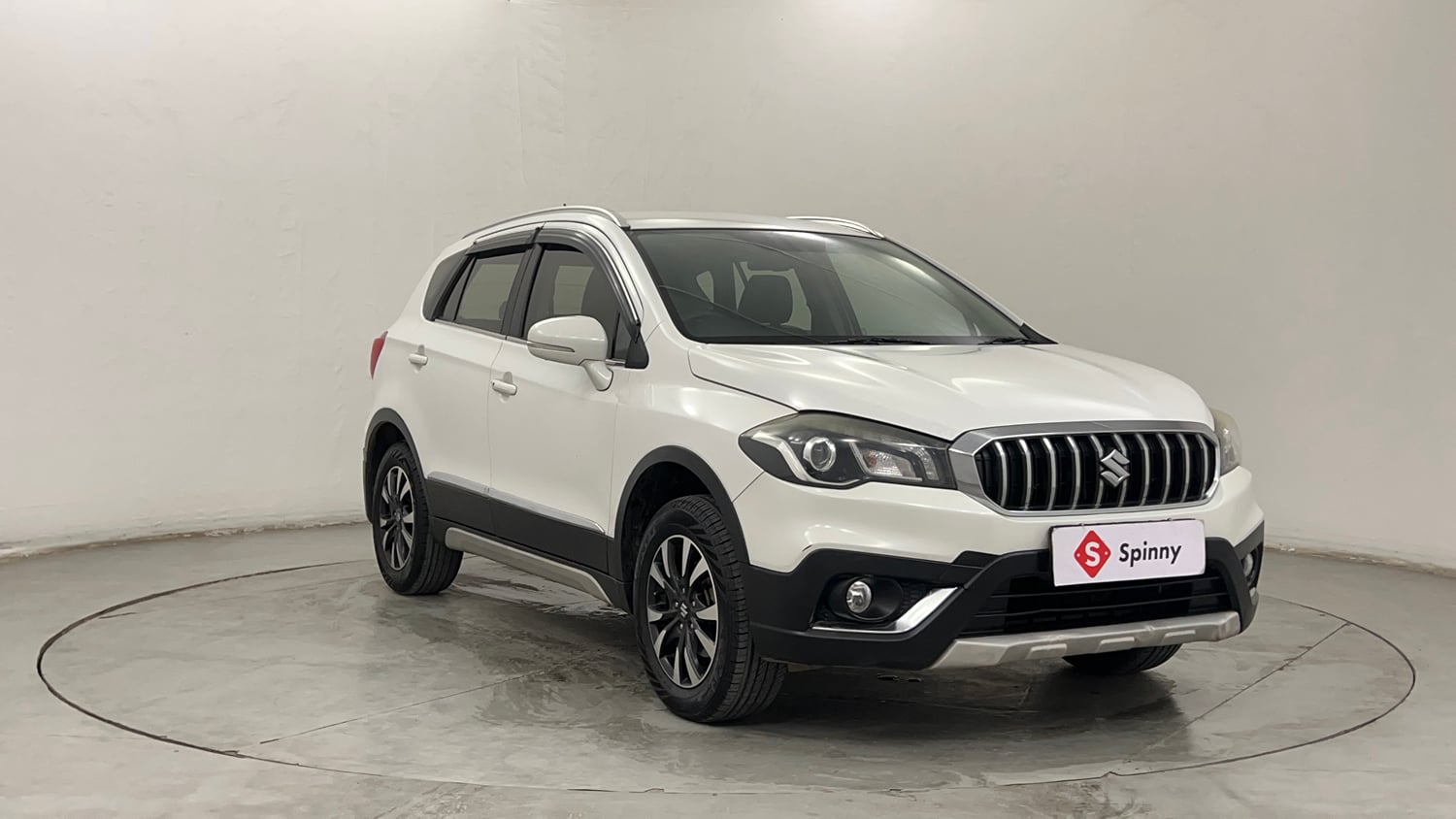 Used 2021 Maruti Suzuki S-Cross Alpha Petrol Manual exterior RIGHT FRONT CORNER VIEW
