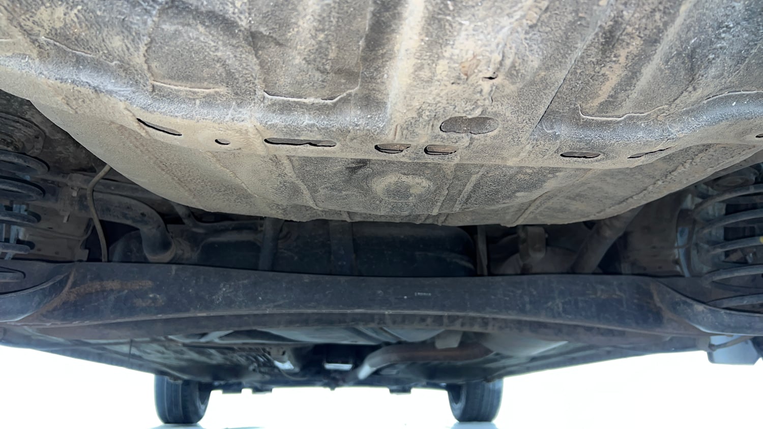 Used 2019 Honda Amaze 1.2 S CVT Petrol Petrol Automatic extra REAR UNDERBODY VIEW (TAKEN FROM REAR)