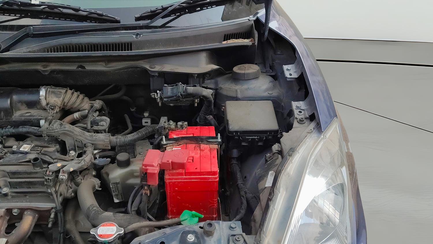 Used 2017 Maruti Suzuki Dzire VXi AMT Petrol Automatic engine ENGINE LEFT SIDE VIEW