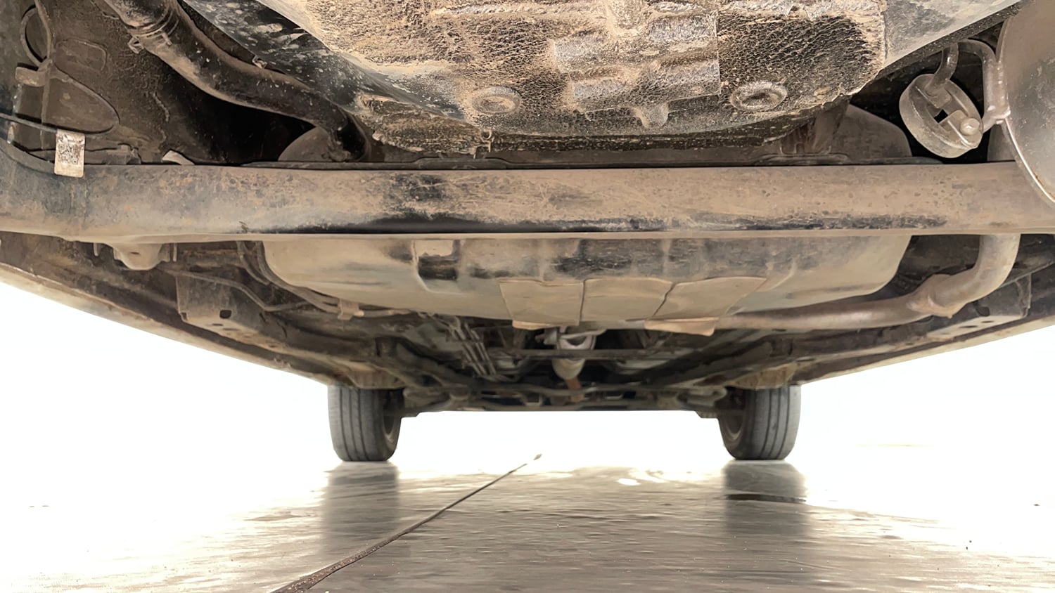Used 2023 Tata Tiago XZ Plus Petrol Manual extra REAR UNDERBODY VIEW (TAKEN FROM REAR)