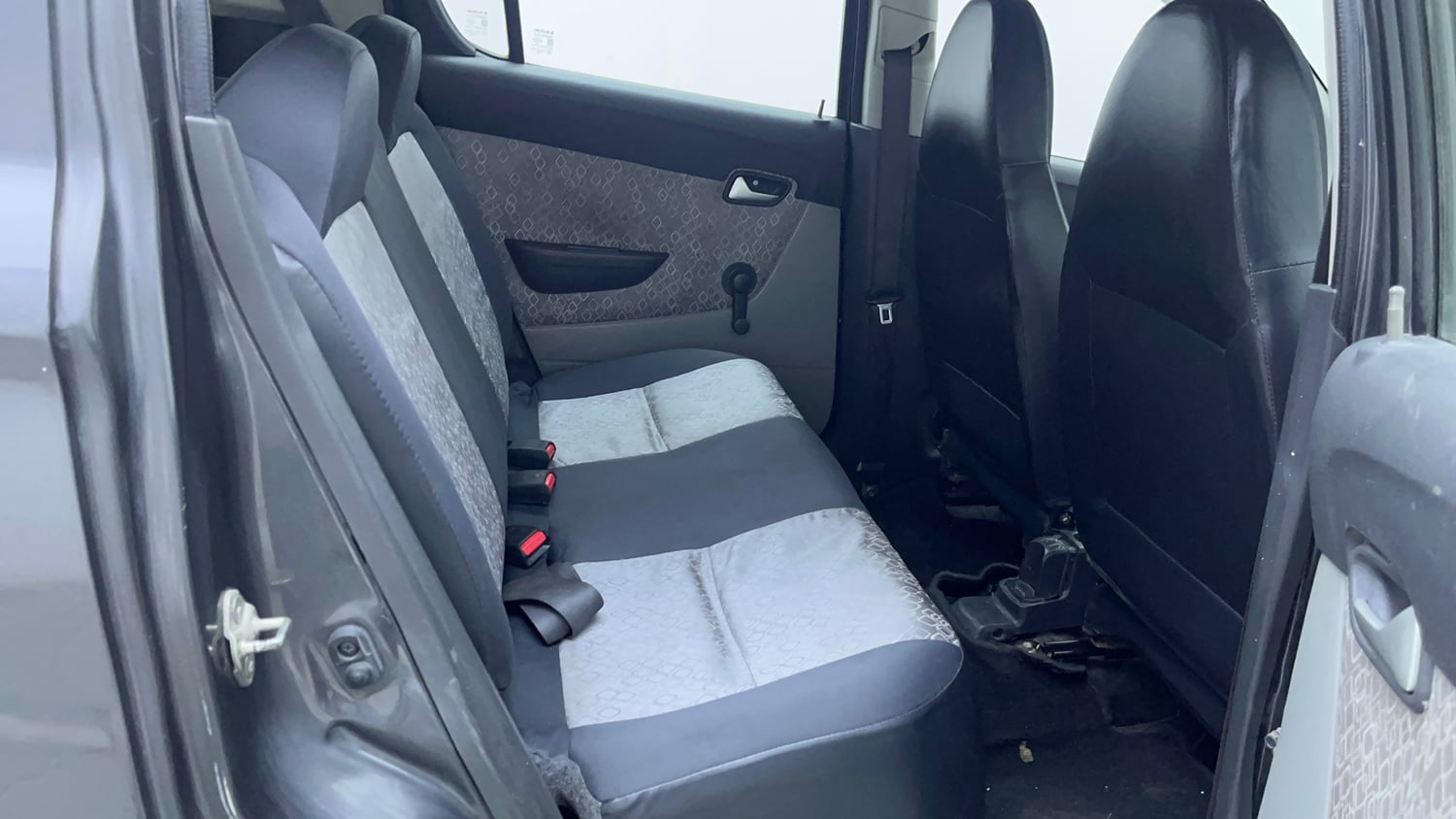 Used 2019 Maruti Suzuki Alto 800 VXi (O) Petrol Manual interior RIGHT SIDE REAR DOOR CABIN VIEW