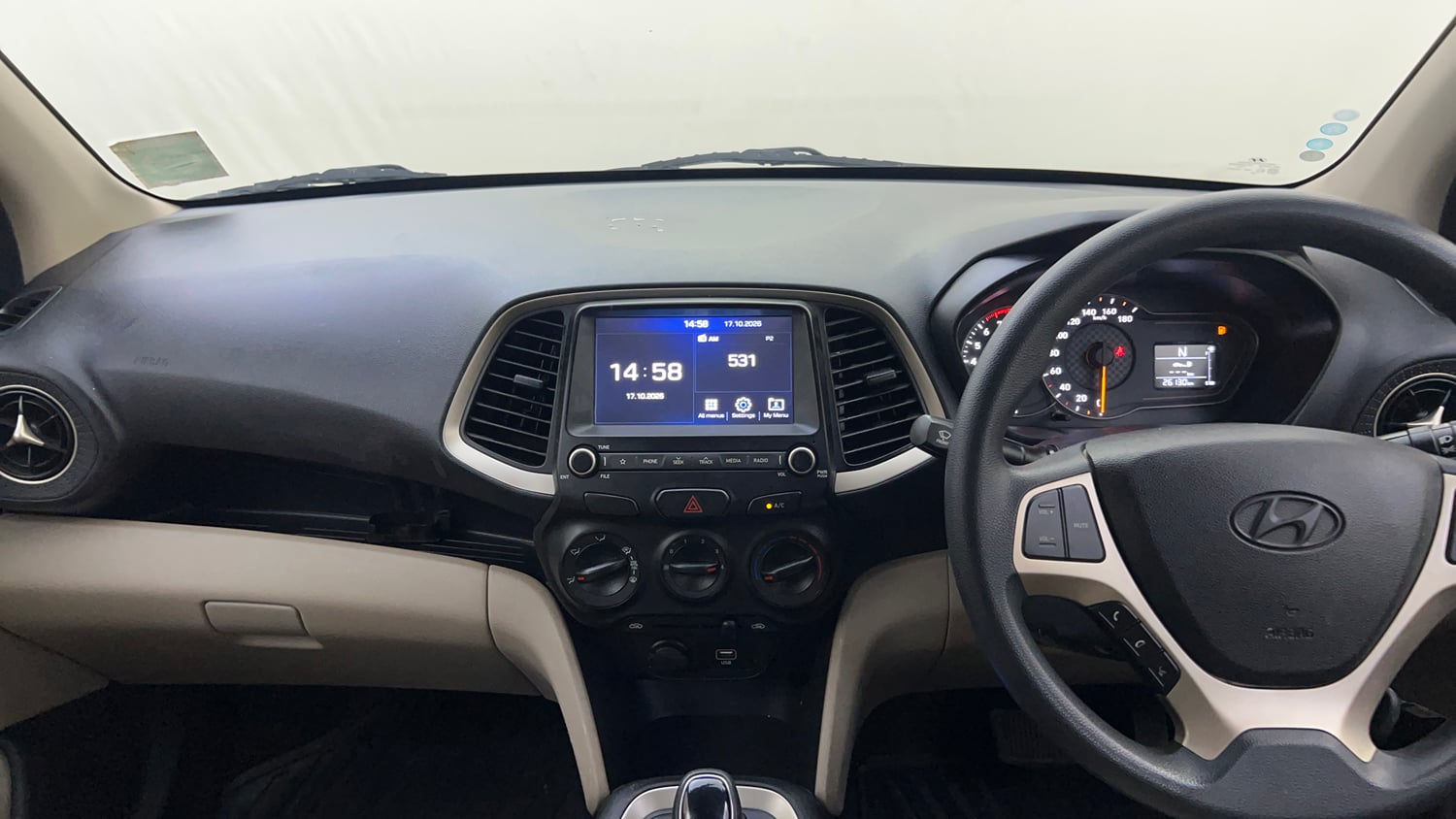 Used 2020 Hyundai Santro Sportz AMT Petrol Automatic interior MUSIC SYSTEM & AC CONTROL VIEW