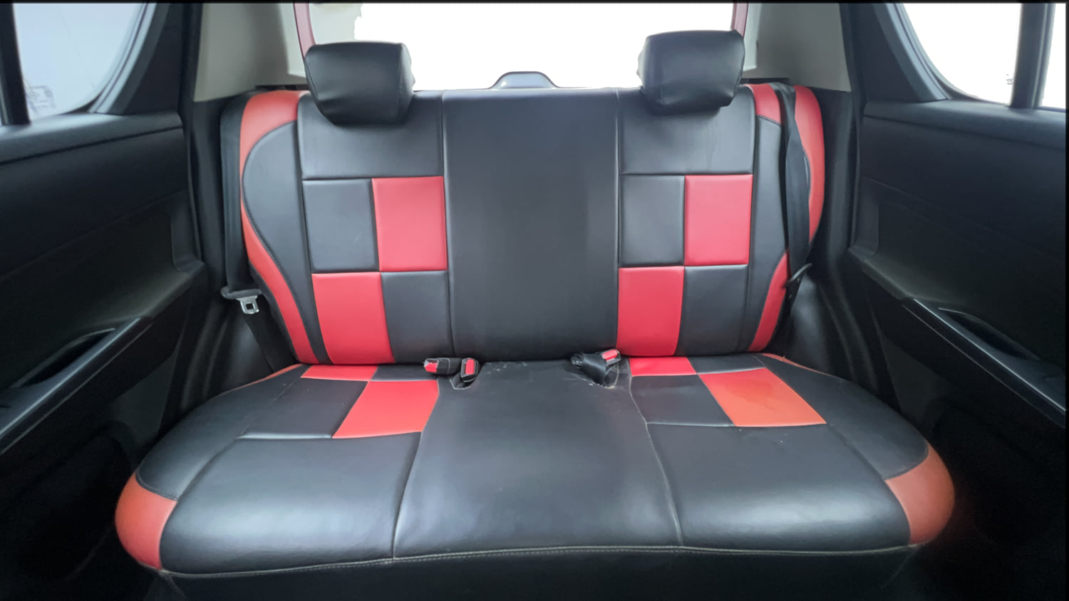 Used 2013 Maruti Suzuki Swift VXi Petrol Manual interior REAR SEAT CONDITION VIEW