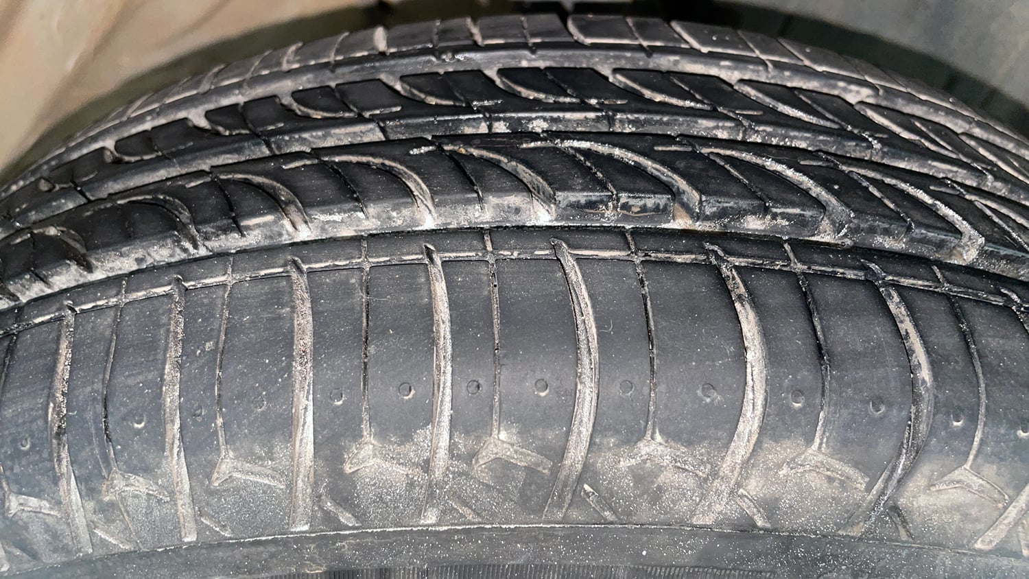 Used 2016 Datsun GO T Petrol Manual tyres RIGHT FRONT TYRE TREAD VIEW