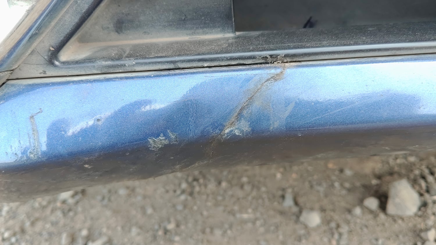 Used 2017 Maruti Suzuki Dzire VXi AMT Petrol Automatic dents MINOR SCRATCH