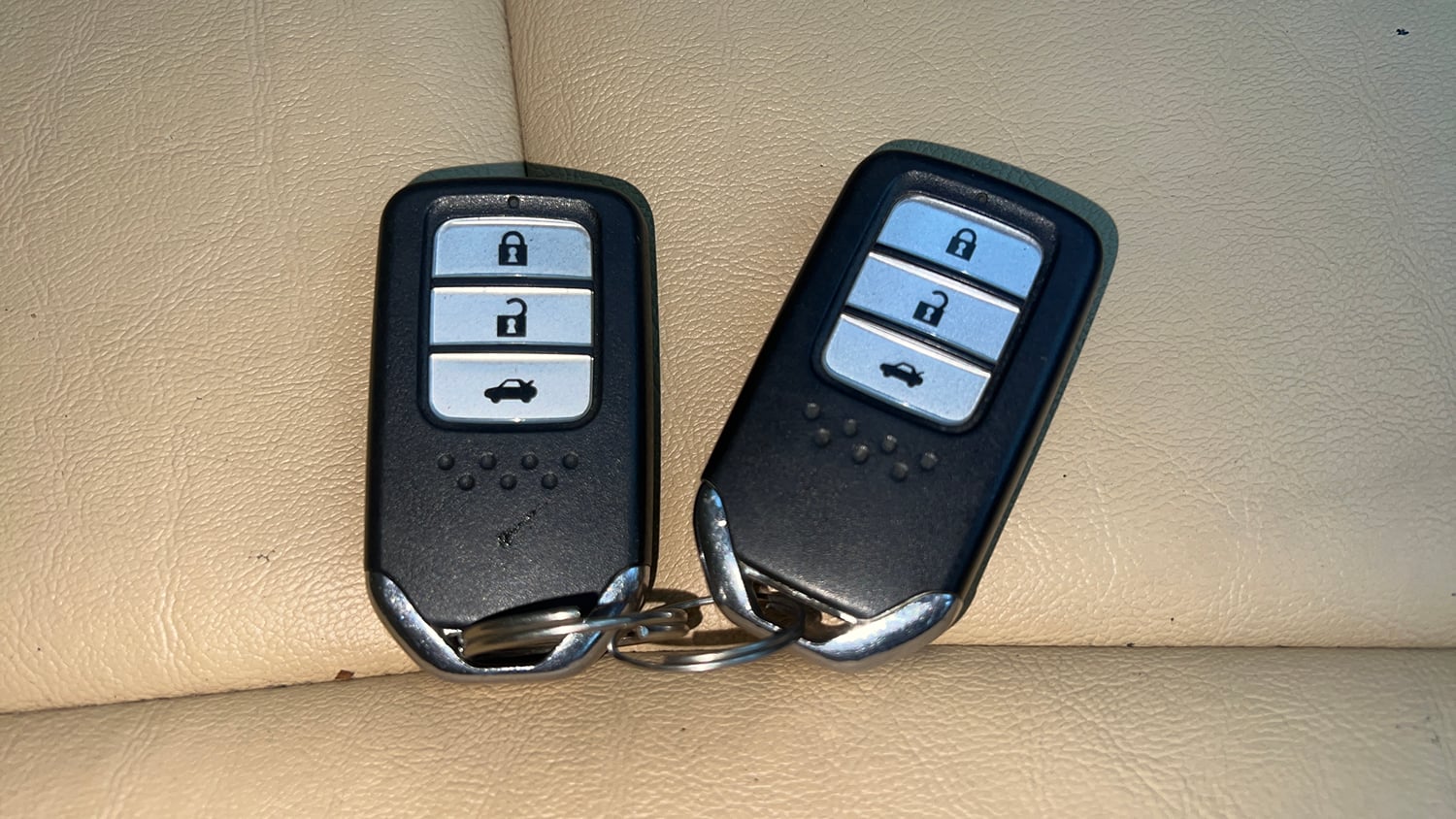 Used 2014 Honda City VX CVT Petrol Automatic extra CAR KEY VIEW