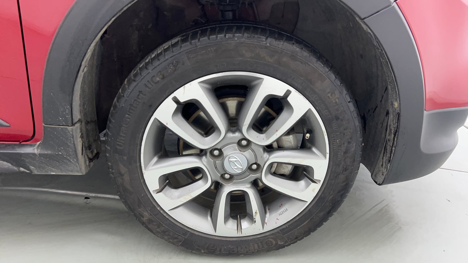 Used 2016 Hyundai i20 Active 1.2 S Petrol Manual tyres RIGHT FRONT TYRE RIM VIEW