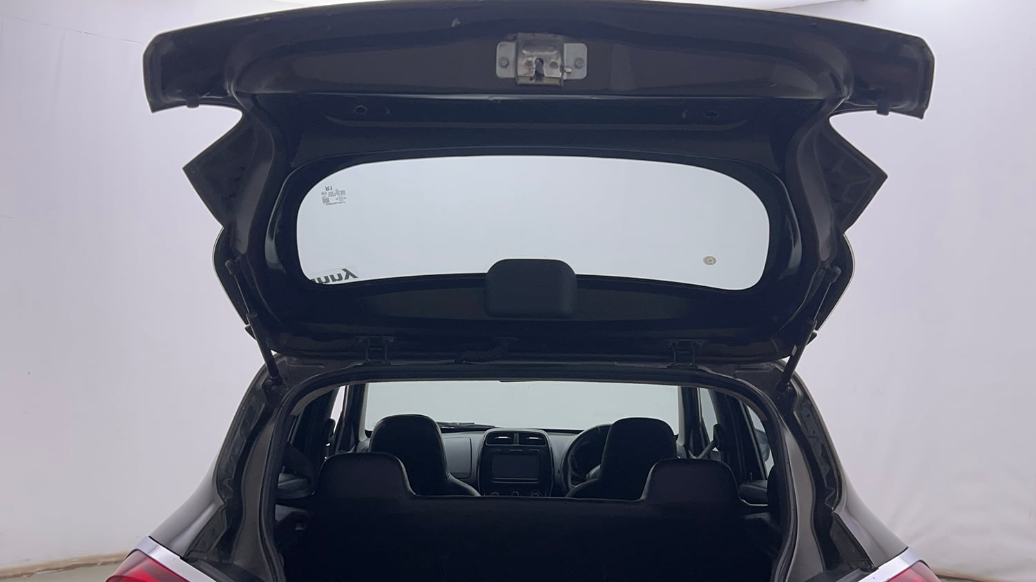 Used 2017 Renault Kwid RXT (O) 1.0 SCE Edition Petrol Manual interior DICKY DOOR OPEN VIEW