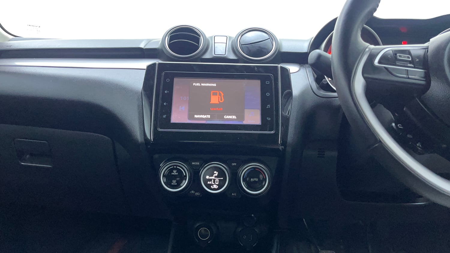 Used 2022 Maruti Suzuki Swift ZXi Plus Petrol Manual interior MUSIC SYSTEM & AC CONTROL VIEW