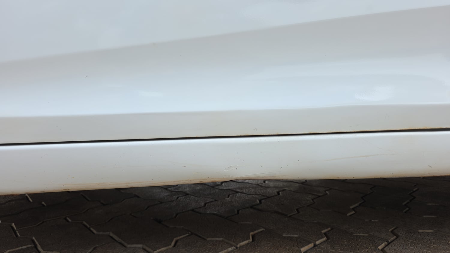 Used 2014 Hyundai Eon Era + Petrol Manual dents MINOR DENT