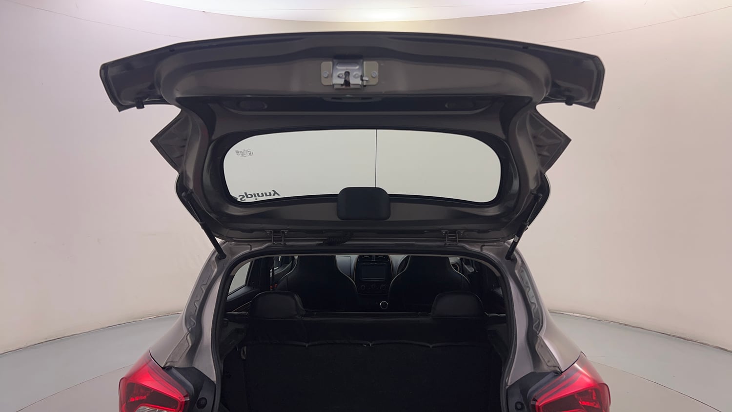 Used 2018 Renault Kwid CLIMBER 1.0 AMT Petrol Automatic interior DICKY DOOR OPEN VIEW