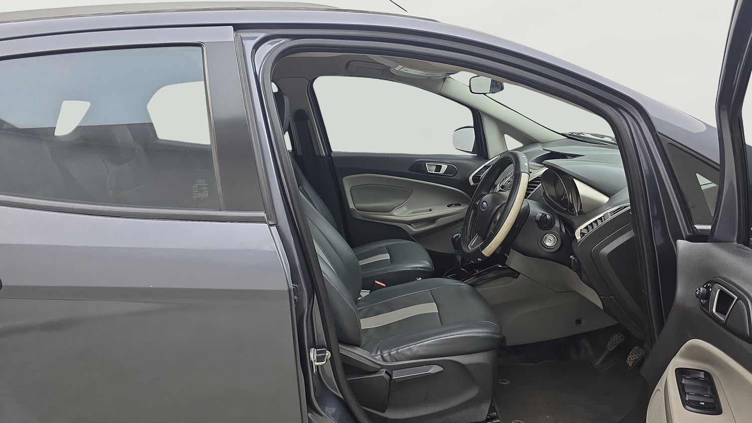 Used 2015 Ford EcoSport Titanium 1.5 TDCi Diesel Manual interior RIGHT SIDE FRONT DOOR CABIN VIEW
