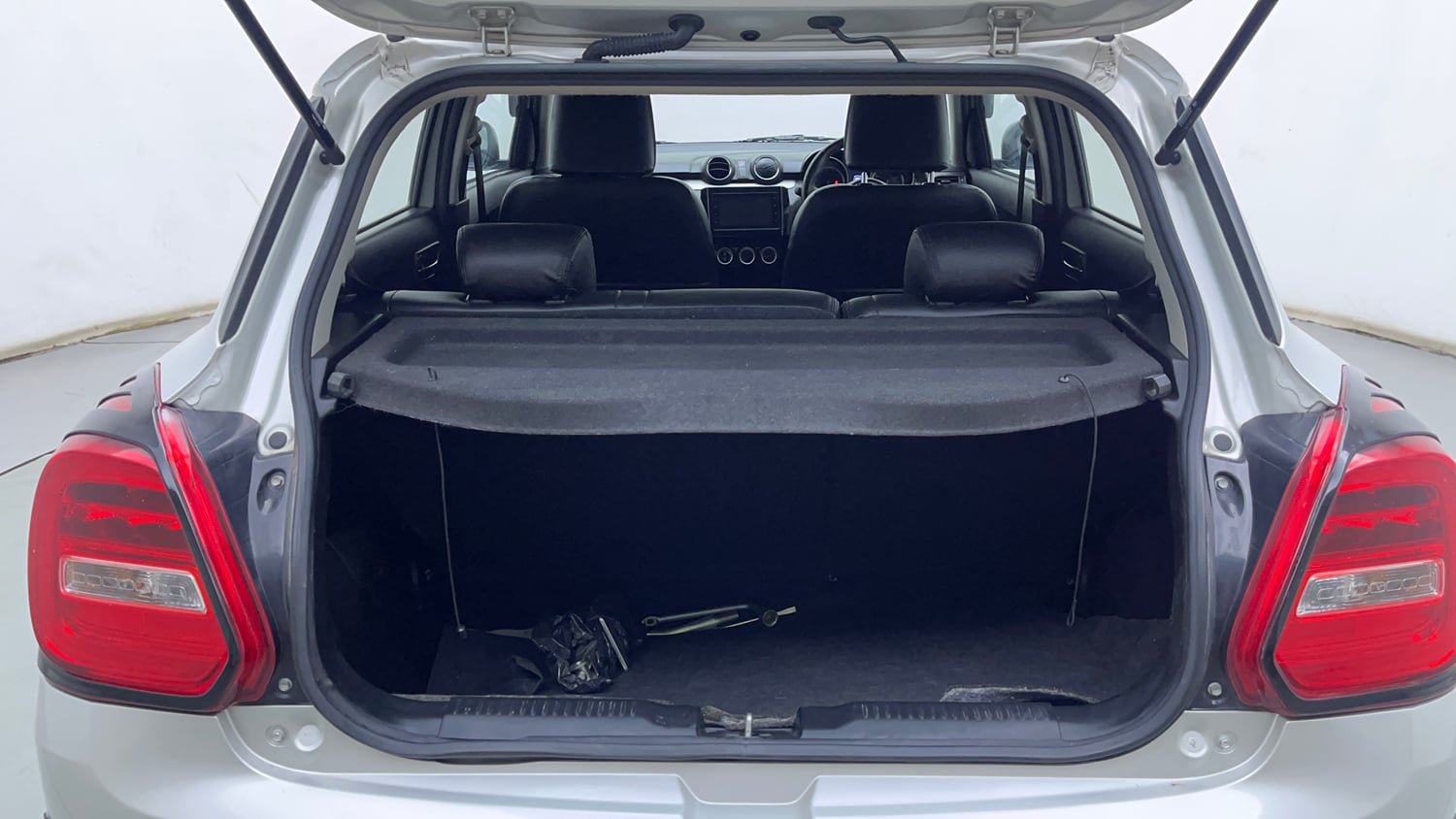 Used 2022 Maruti Suzuki Swift ZXi Plus Petrol Manual interior DICKY INSIDE VIEW