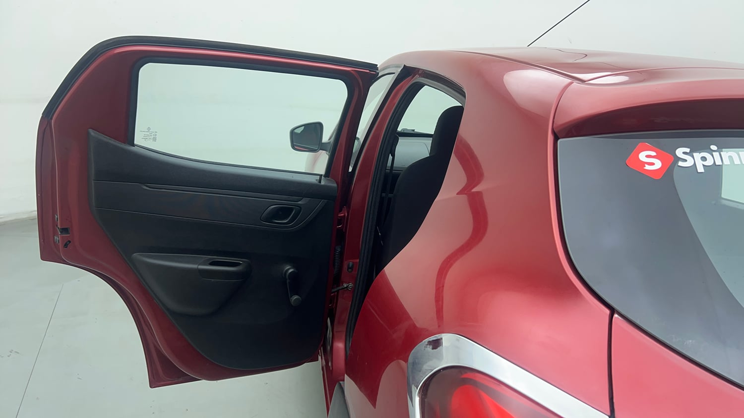 Used 2018 Renault Kwid 1.0 RXT AMT Opt Petrol Automatic interior LEFT REAR DOOR OPEN VIEW