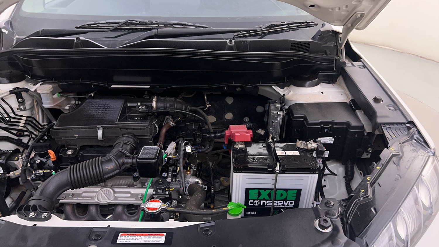 Used 2024 Maruti Suzuki Grand Vitara Delta Smart Hybrid Petrol Manual engine ENGINE LEFT SIDE HINGE & APRON VIEW