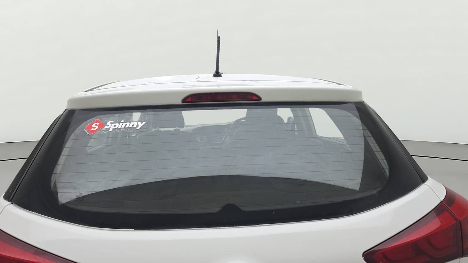 Used 2017 Hyundai Elite i20 Sportz 1.4 CRDI Diesel Manual exterior BACK WINDSHIELD VIEW