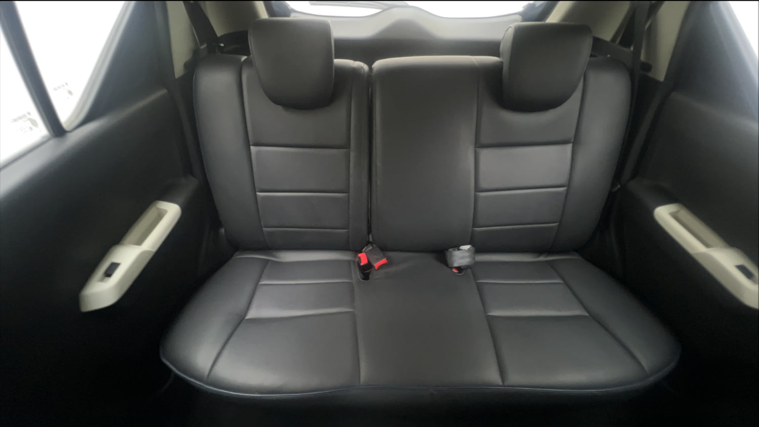 Used 2022 Maruti Suzuki Ignis Zeta 1.2 MT Petrol Manual interior REAR SEAT CONDITION VIEW