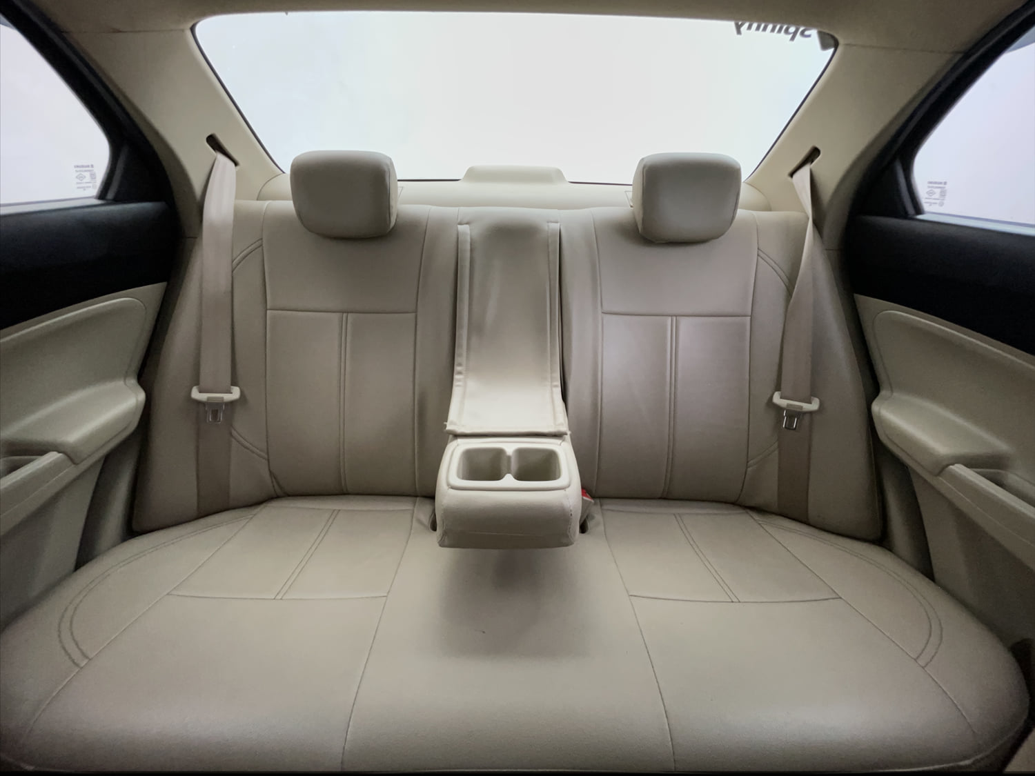 Used 2018 Maruti Suzuki Dzire VXi Petrol Manual interior REAR SEAT CONDITION VIEW