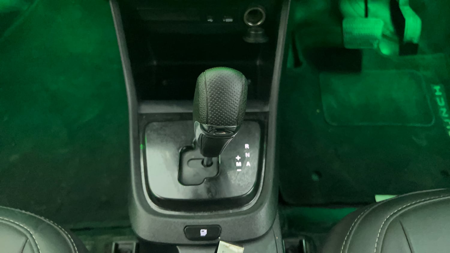 Used 2026 Tata Punch Adventure CNG Automatic Cng Automatic interior GEAR  KNOB VIEW