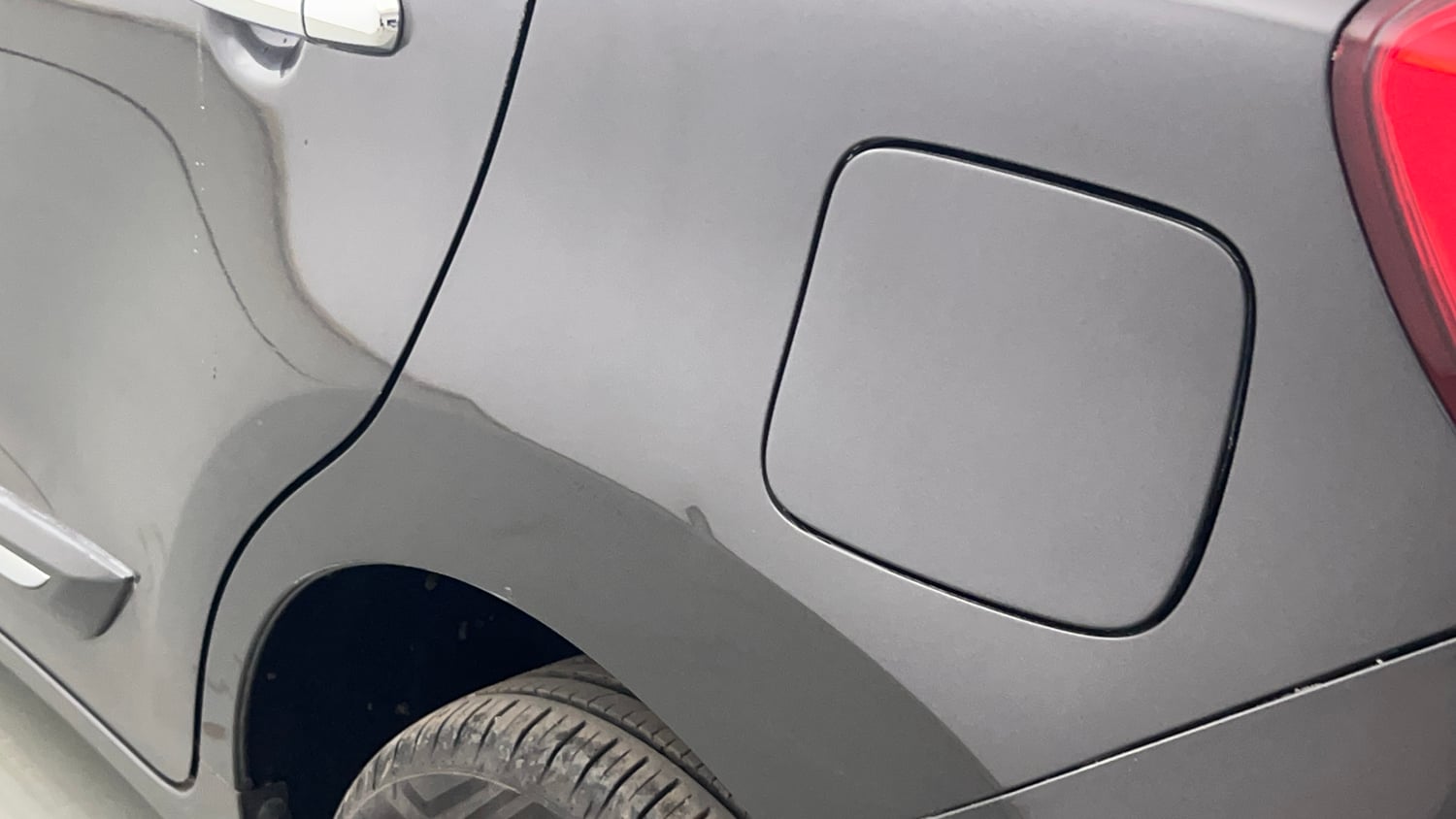 Used 2018 Maruti Suzuki Baleno Zeta 1.2 AT Petrol Automatic dents MINOR DENT