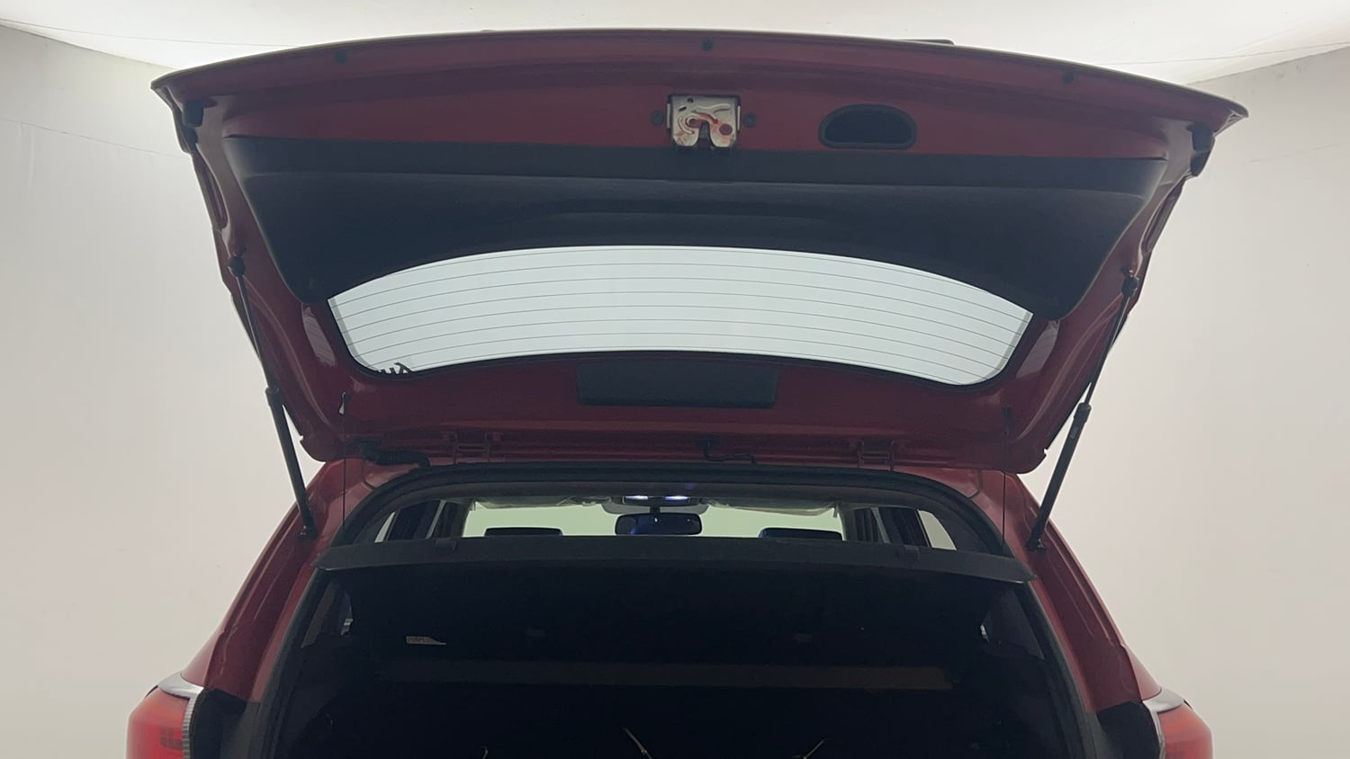 Used 2019 Hyundai Creta SX 1.6 (O) Petrol Petrol Manual interior DICKY DOOR OPEN VIEW