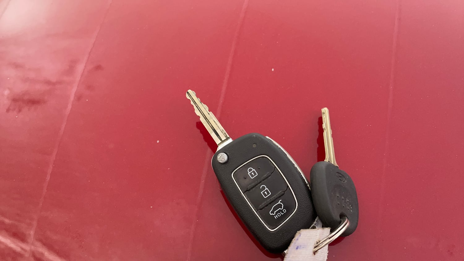 Used 2017 Hyundai Elite i20 Sportz 1.2 Petrol Manual extra CAR KEY VIEW