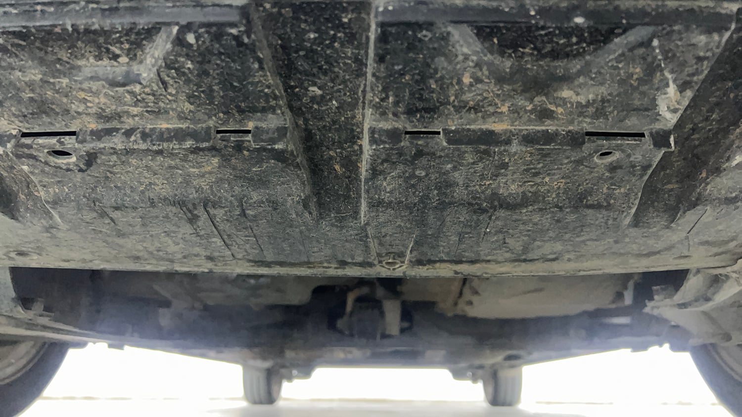 Used 2014 Honda City VX CVT Petrol Automatic extra FRONT LEFT UNDERBODY VIEW
