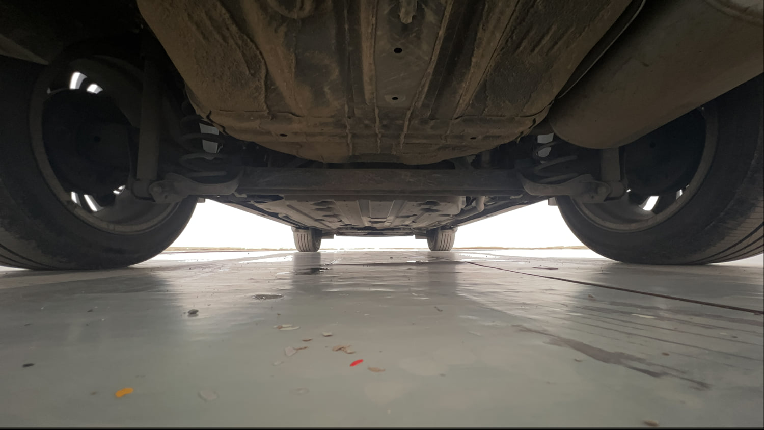 Used 2023 Honda Elevate VX MT Petrol Manual extra REAR UNDERBODY VIEW (TAKEN FROM REAR)