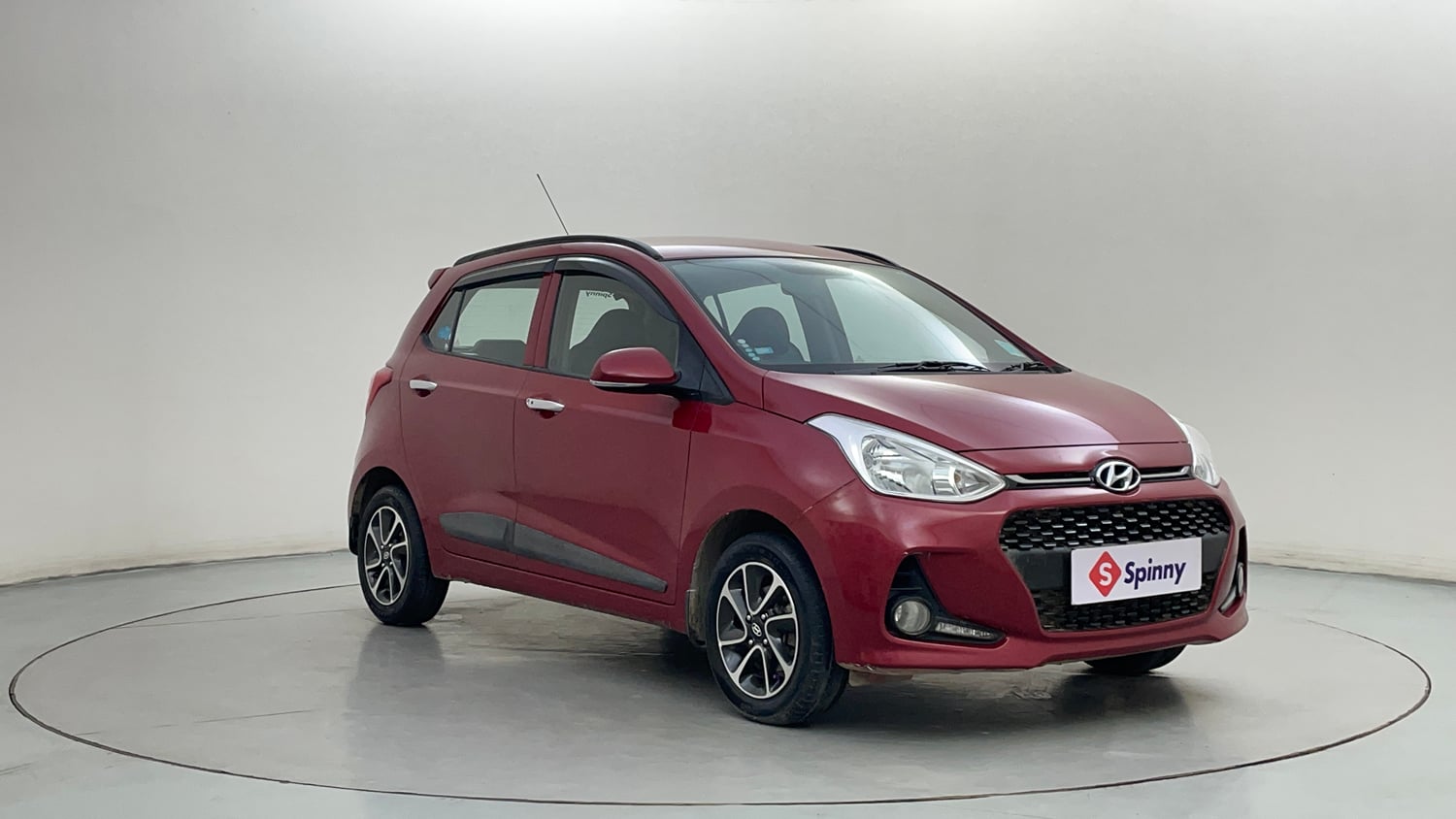 Used 2017 Hyundai Grand i10 Asta 1.2 Kappa VTVT Petrol Manual exterior RIGHT FRONT CORNER VIEW