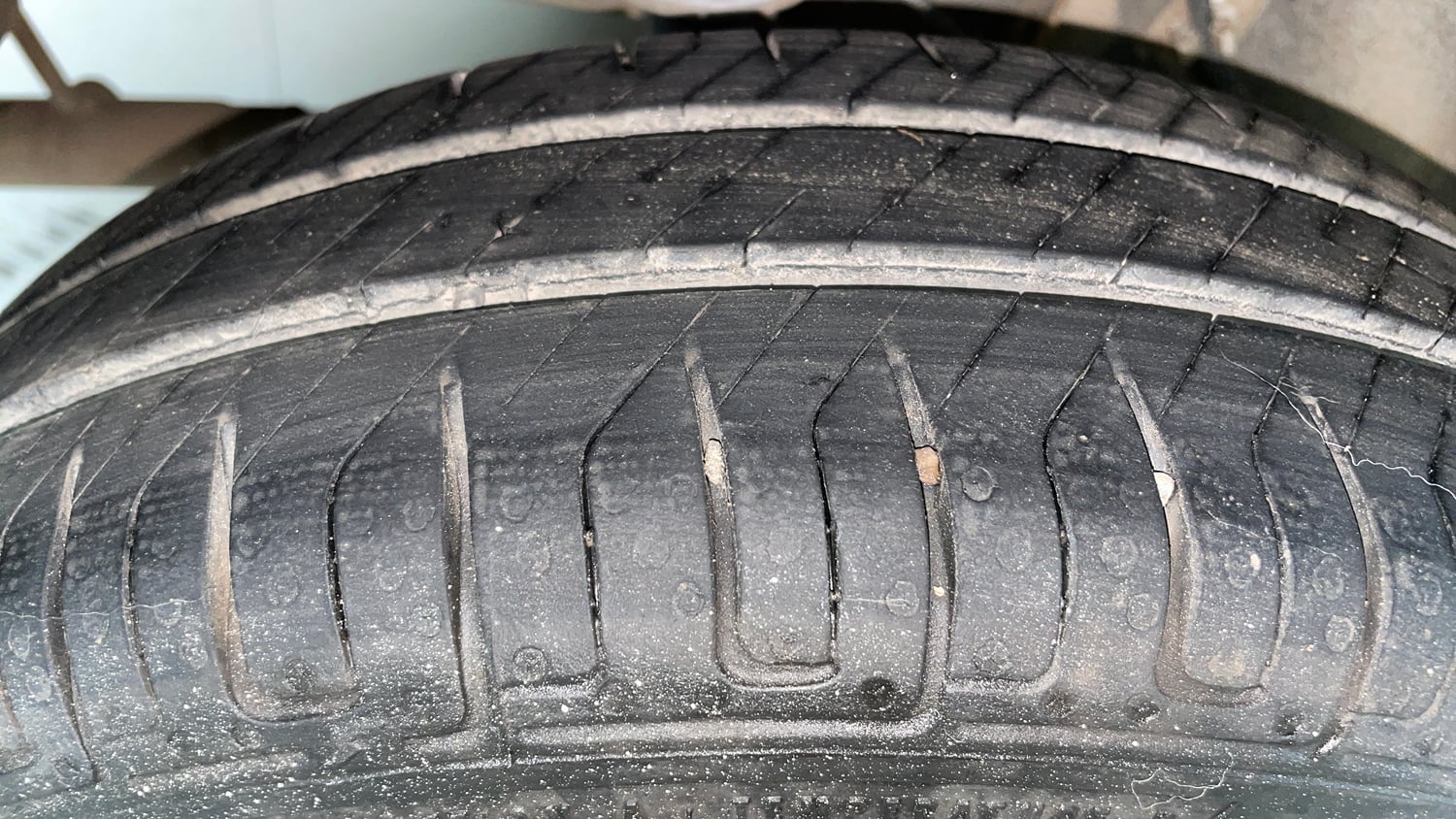 Used 2016 Datsun GO T Petrol Manual tyres RIGHT REAR TYRE TREAD VIEW