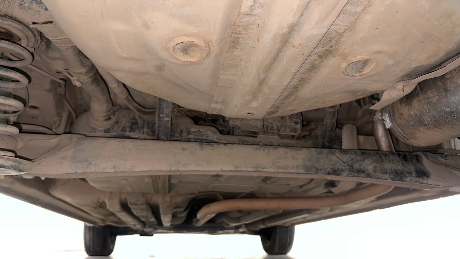 Used 2017 Hyundai Elite i20 Sportz 1.2 Petrol Manual extra REAR UNDERBODY VIEW (TAKEN FROM REAR)
