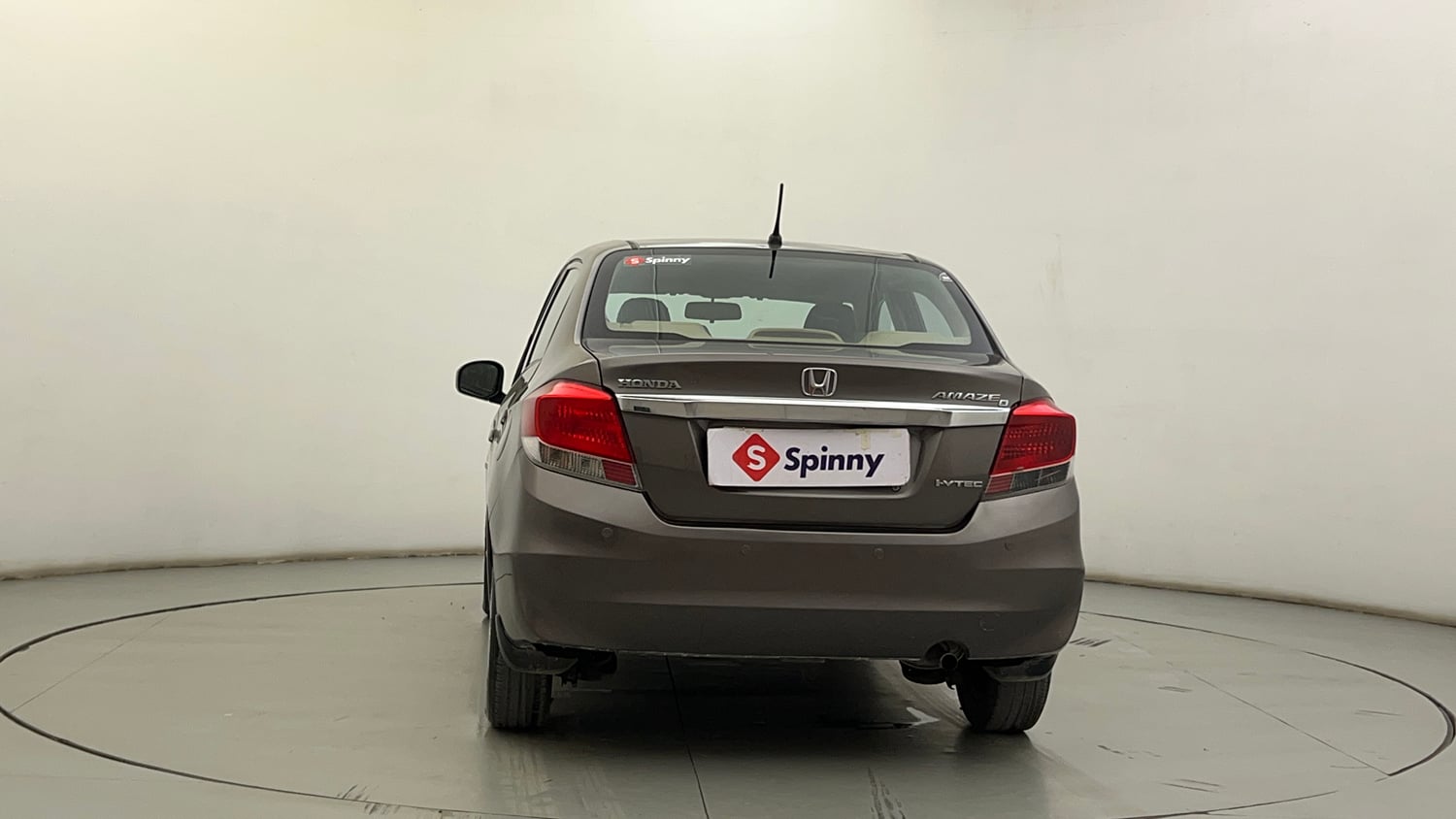 Used 2013 Honda Amaze 1.2 S i-VTEC Petrol Manual exterior BACK VIEW