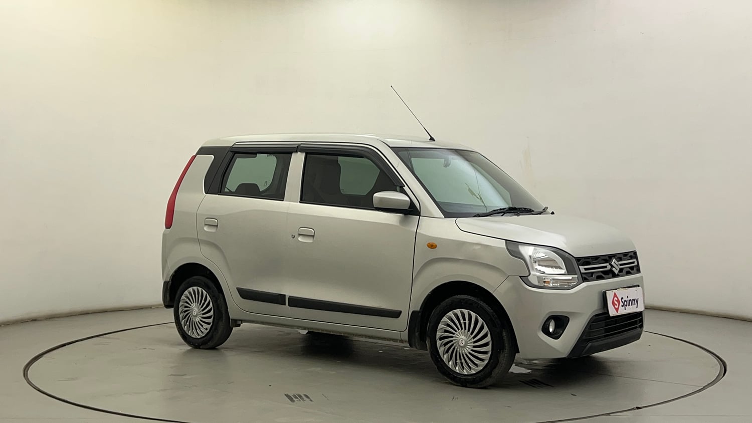 Used 2023 Maruti Suzuki Wagon R VXI 1.0 CNG Cng Manual exterior RIGHT FRONT CORNER VIEW