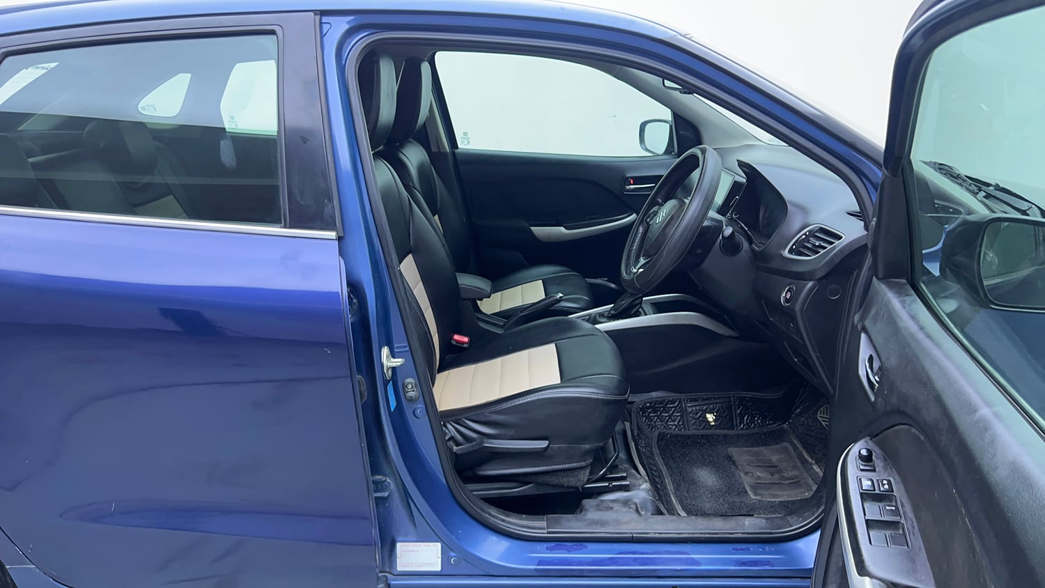 Used 2016 Maruti Suzuki Baleno Zeta 1.2 AT Petrol Automatic interior RIGHT SIDE FRONT DOOR CABIN VIEW
