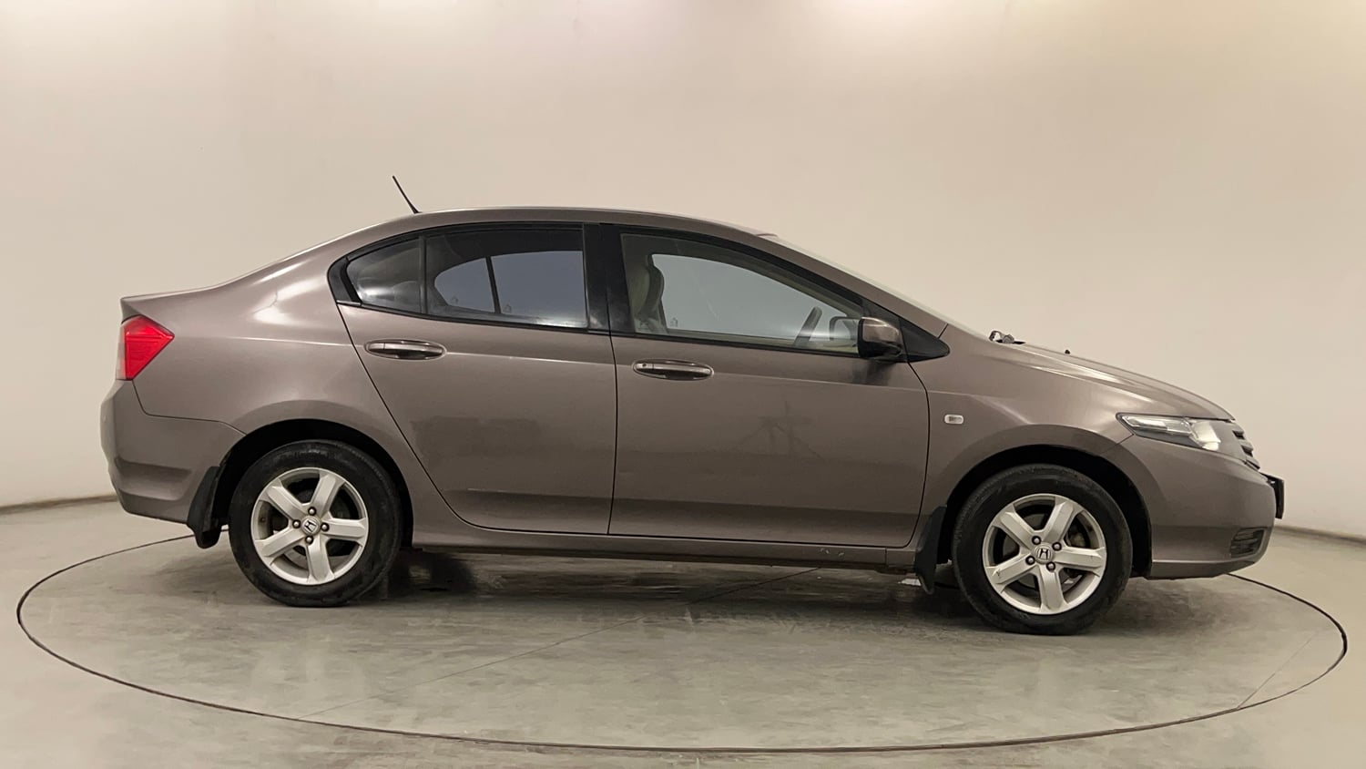 Used 2012 Honda City 1.5 S MT Petrol Manual exterior RIGHT SIDE VIEW