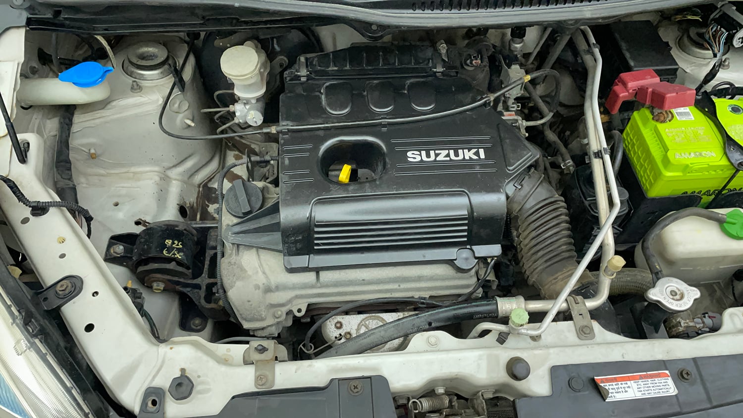 Used 2012 Maruti Suzuki Wagon R LXi Petrol Manual engine ENGINE RIGHT SIDE VIEW