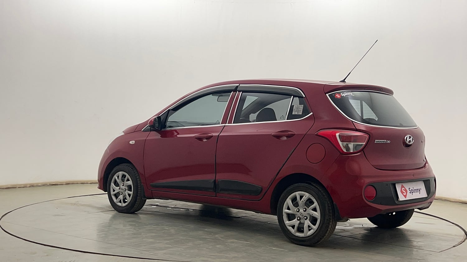 Used 2017 Hyundai Grand i10 Sportz 1.2 Kappa VTVT Petrol Manual exterior LEFT REAR CORNER VIEW